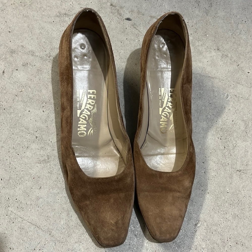 Salvatore Ferragamo Italy Brown Leather Suede women Heels Size 10 4 A